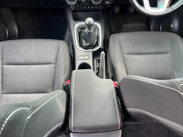 Used Toyota Hilux 2020 for sale - 74718967: Photo 17
