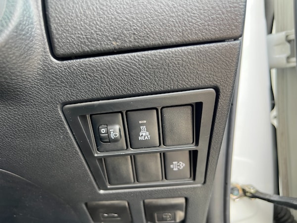 Used Toyota Hilux 2020 for sale - 74718967: Photo 32