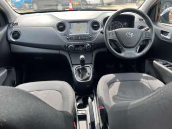 Used Hyundai i10 2017 for sale - 74981925: Photo