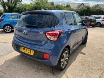 Used Hyundai i10 2017 for sale - 74981925: Photo