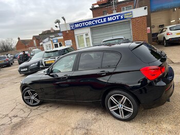 Used BMW 1 Series 2018 for sale - 77532460: Photo