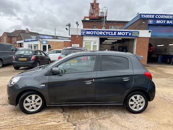 Used Mitsubishi Mirage 2013 for sale - 79717302: Photo