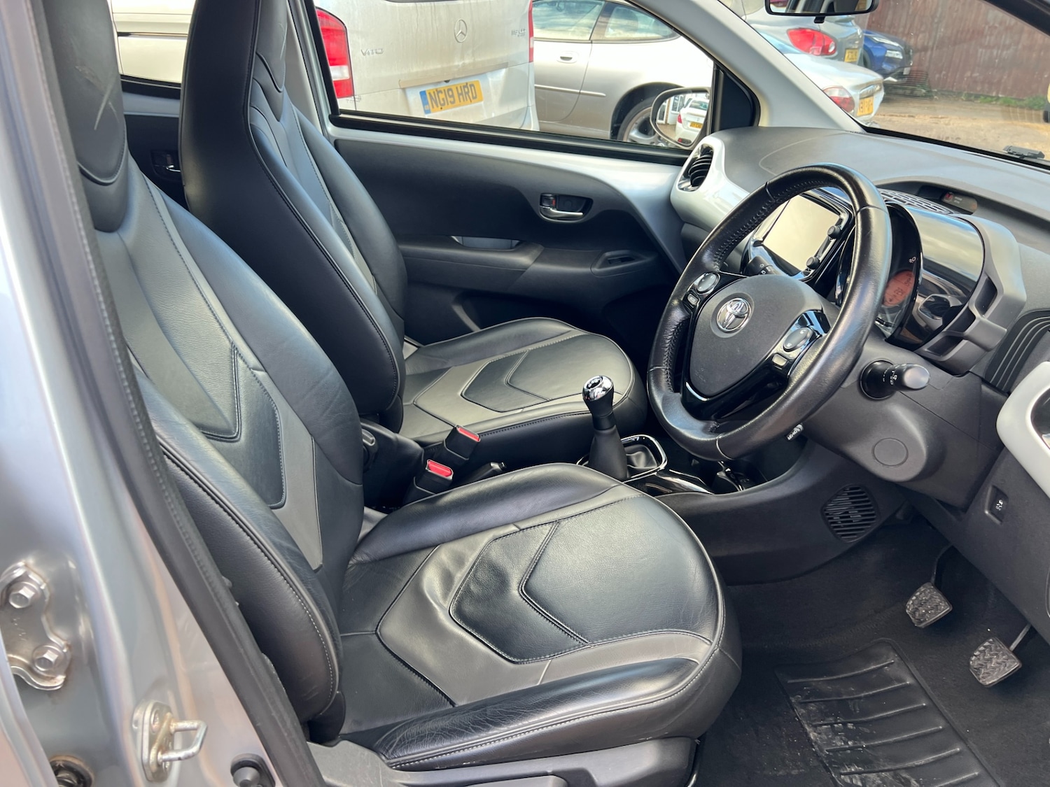 Used Toyota AYGO 2017 for sale - 76806951: Photo 30