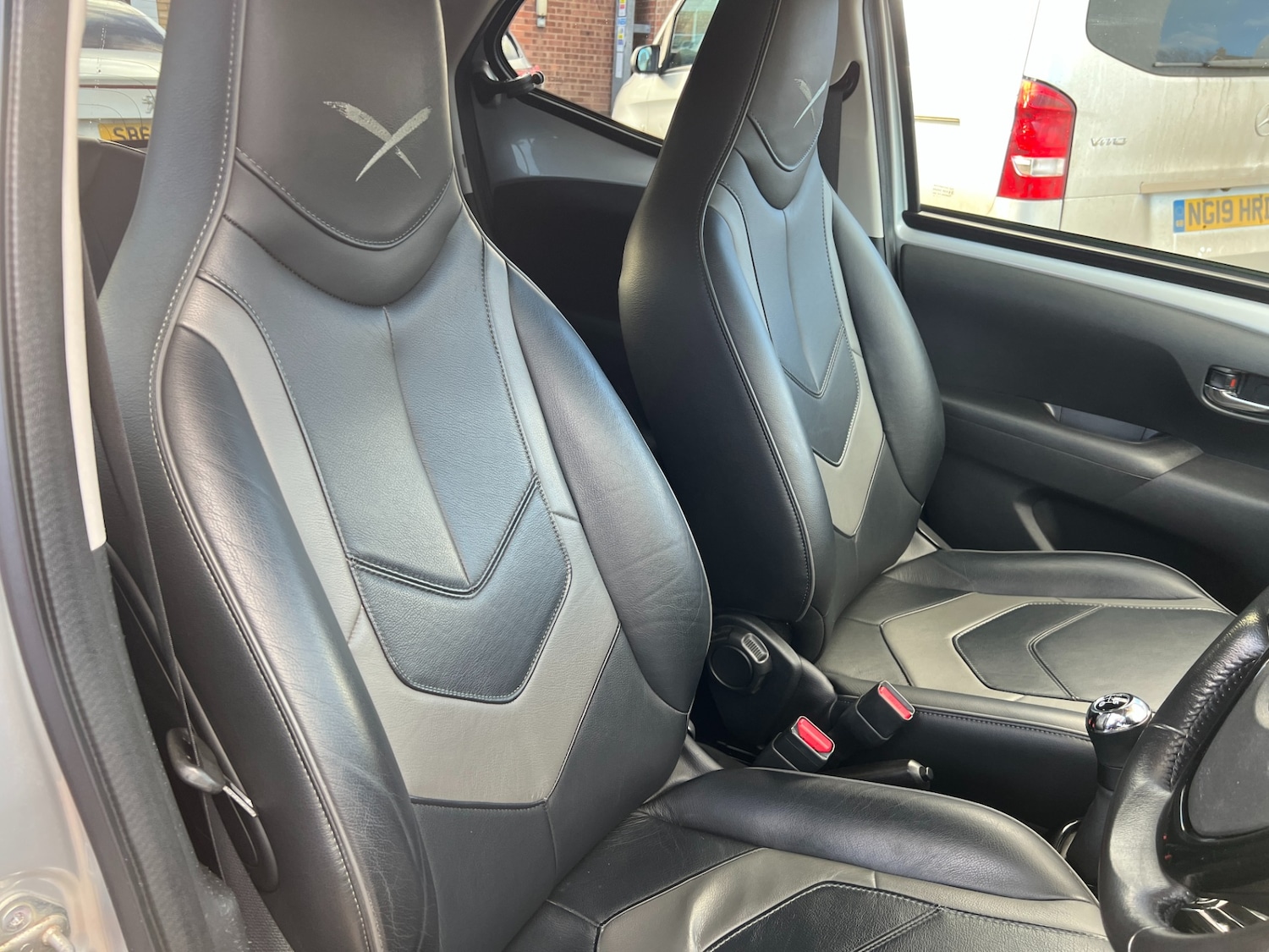 Used Toyota AYGO 2017 for sale - 76806951: Photo 31