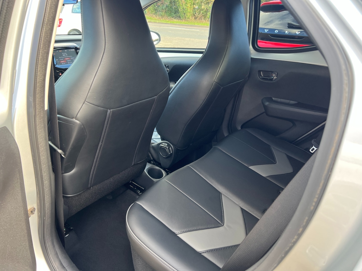 Used Toyota AYGO 2017 for sale - 76806951: Photo 37