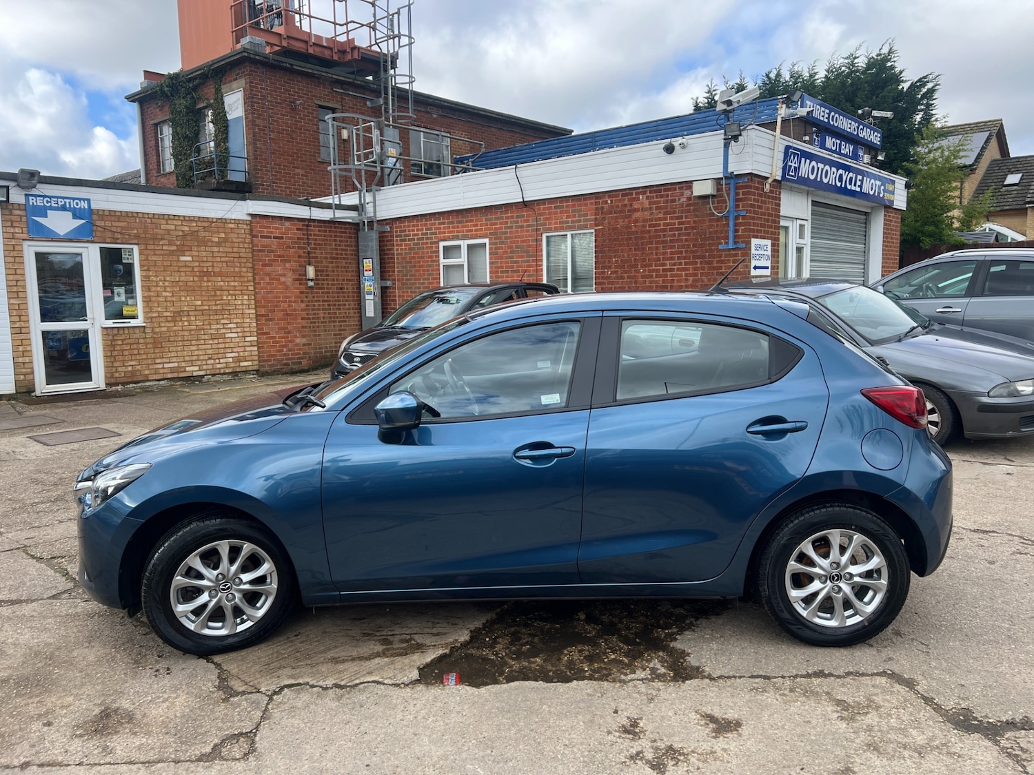 Used Mazda Mazda2 2019 for sale - 77791036: Photo 4