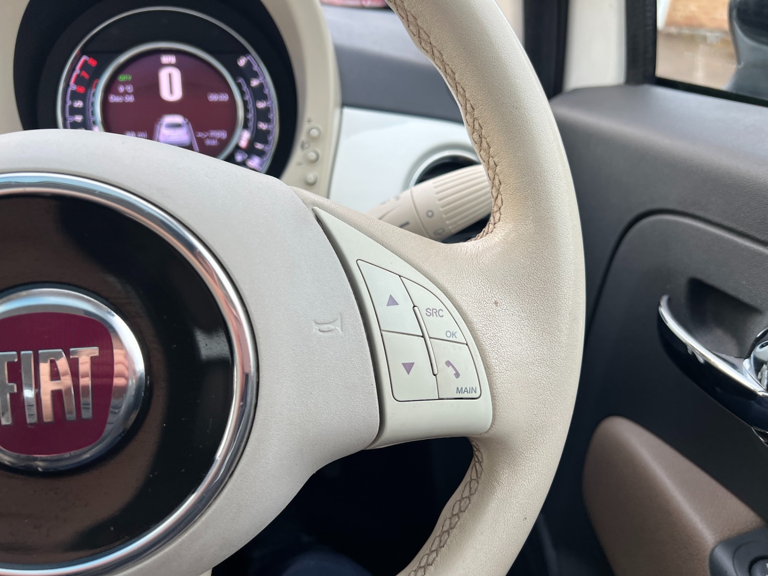 Used Fiat 500 2014 for sale - 76835193: Photo 26