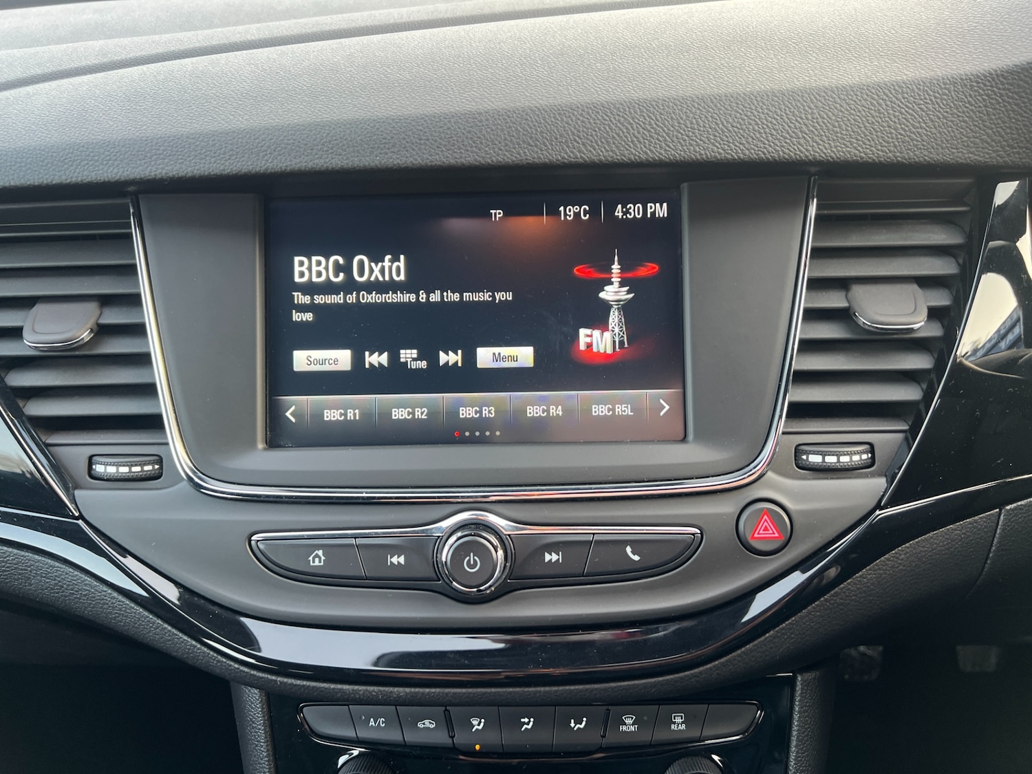 Used Vauxhall Astra 2017 for sale - 77778738: Photo 18