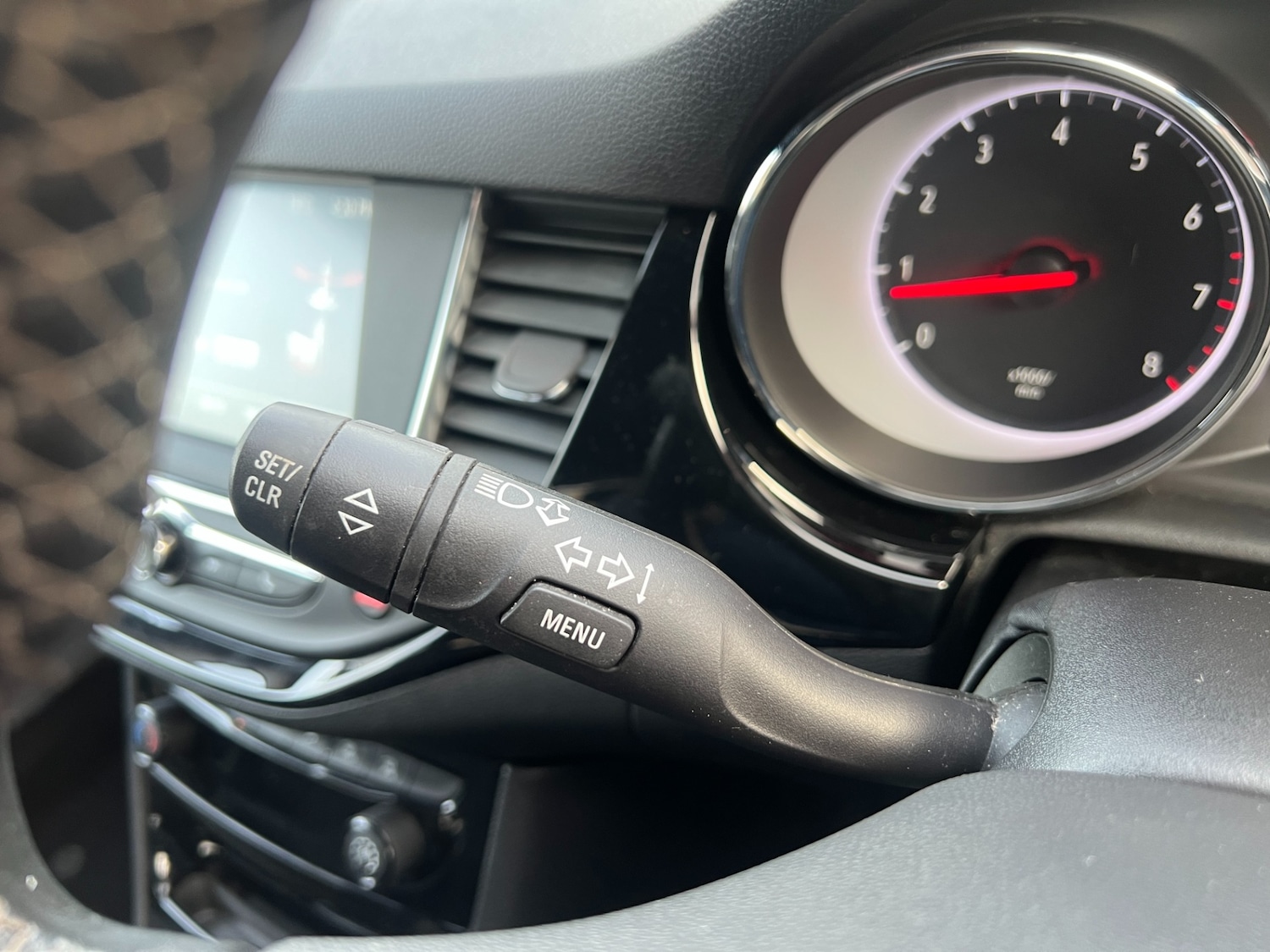 Used Vauxhall Astra 2017 for sale - 77778738: Photo 26