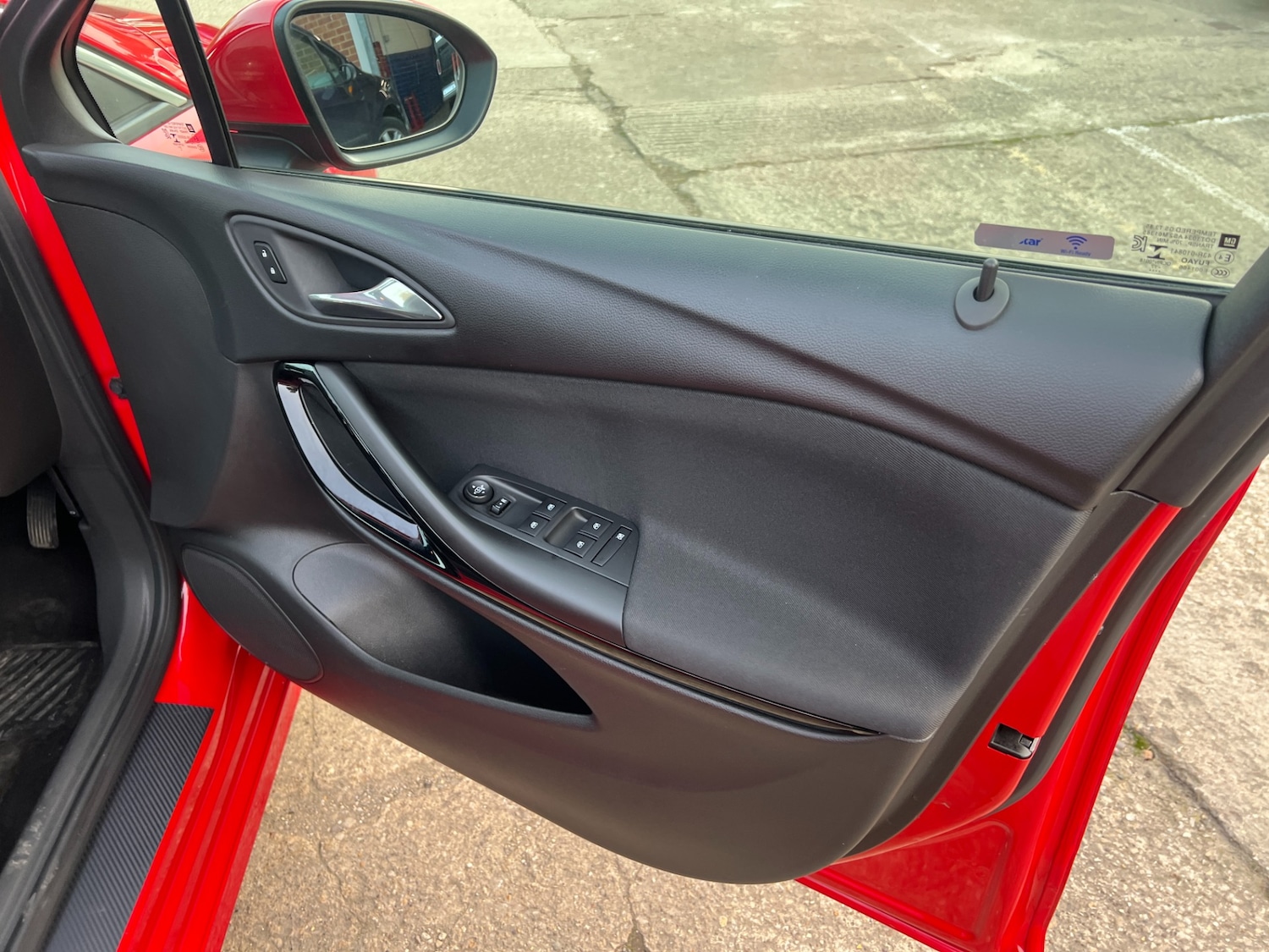 Used Vauxhall Astra 2017 for sale - 77778738: Photo 33