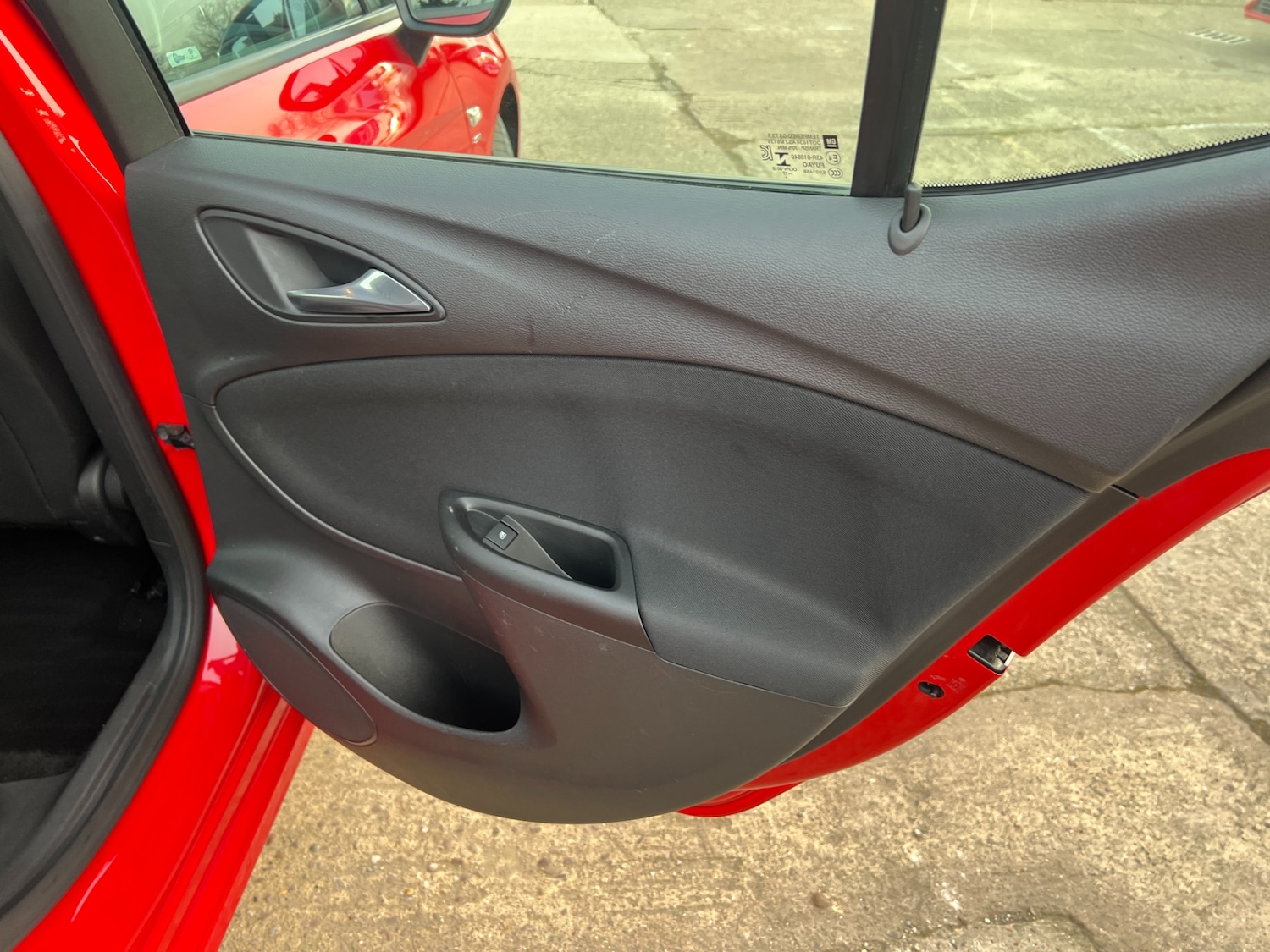 Used Vauxhall Astra 2017 for sale - 77778738: Photo 38