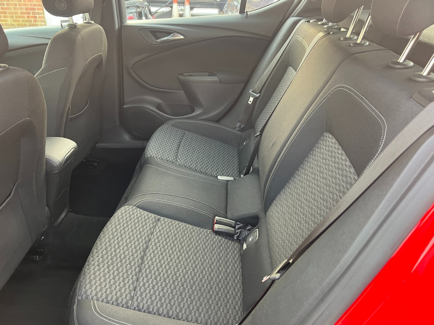 Used Vauxhall Astra 2017 for sale - 77778738: Photo 40