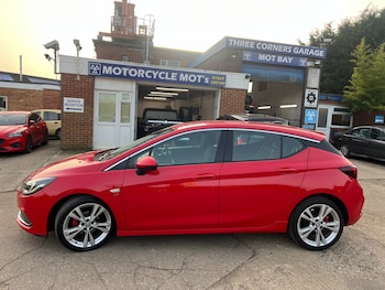 Used Vauxhall Astra 2017 for sale - 77778738: Photo
