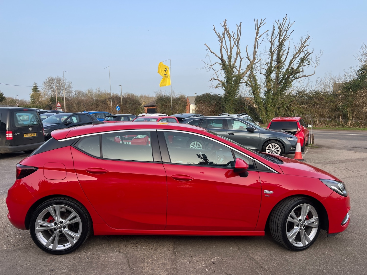 Used Vauxhall Astra 2017 for sale - 77778738: Photo 8