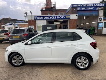 Used Volkswagen Polo 2019 for sale - 78874137: Photo