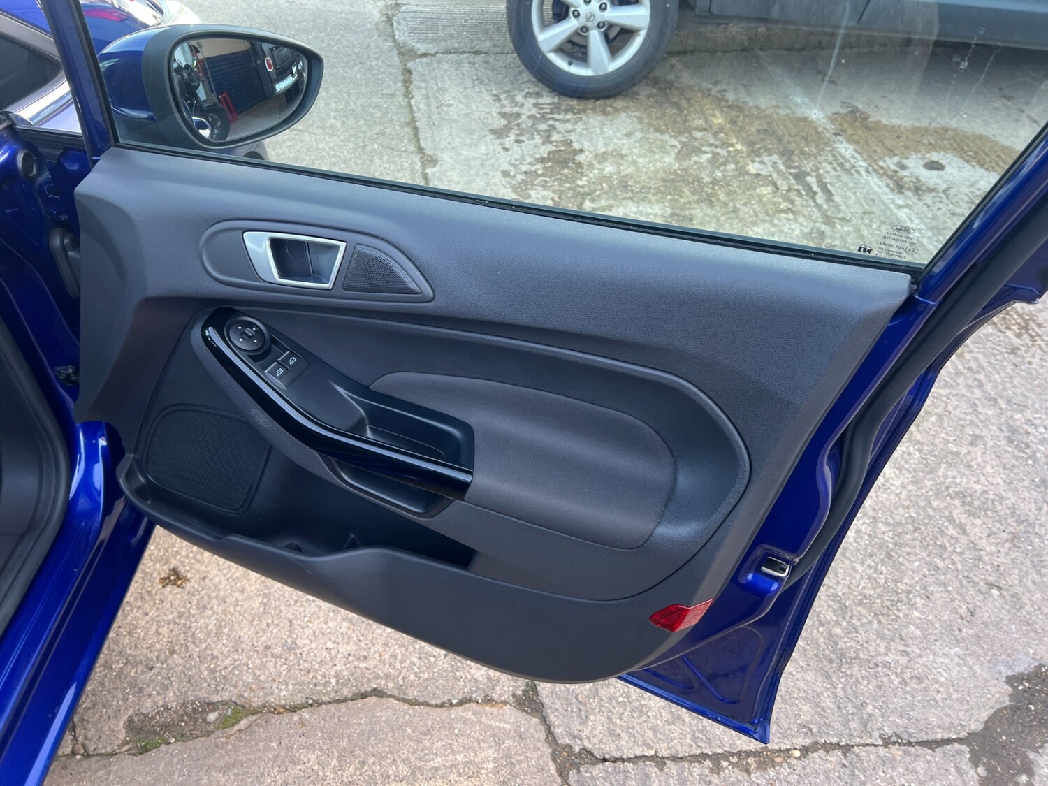 Used Ford Fiesta 2016 for sale - 77676866: Photo 30