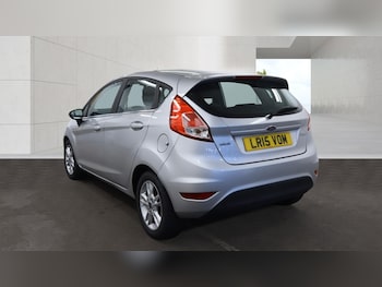 Used Ford Fiesta 2015 for sale - 79611843: Photo