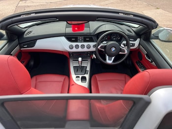 Used BMW Z4 2010 for sale - 75583216: Photo