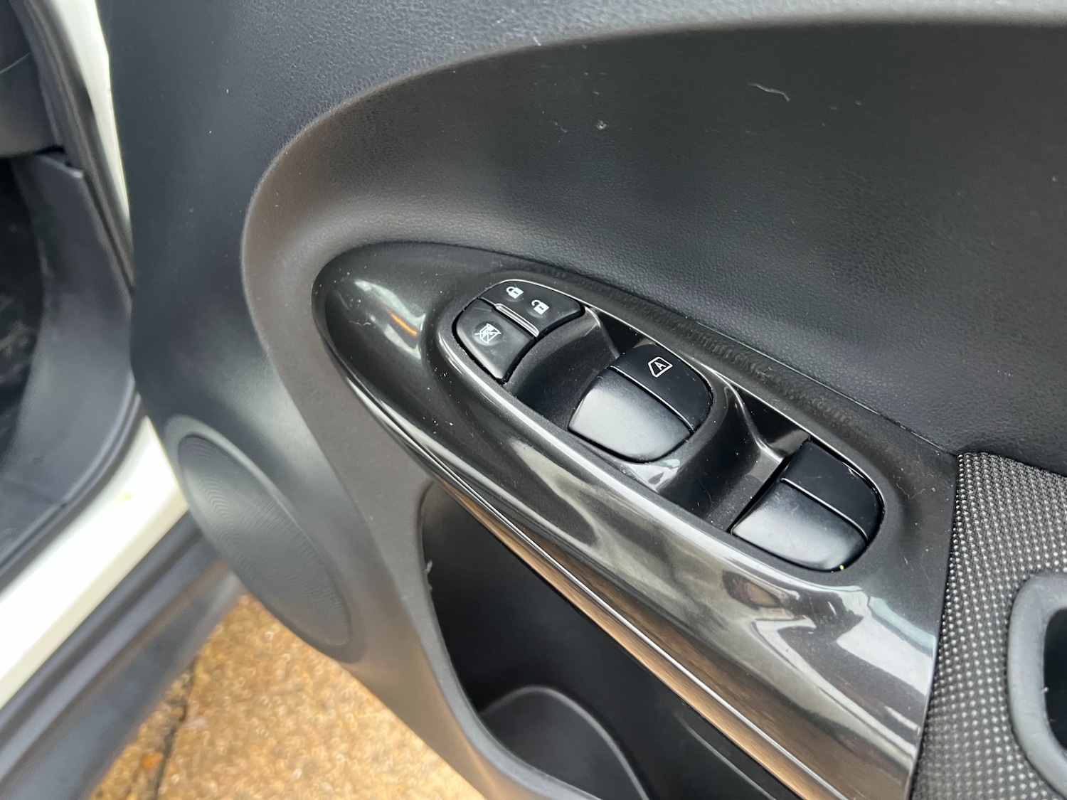 Used Nissan Juke 2013 for sale - 77045682: Photo 28