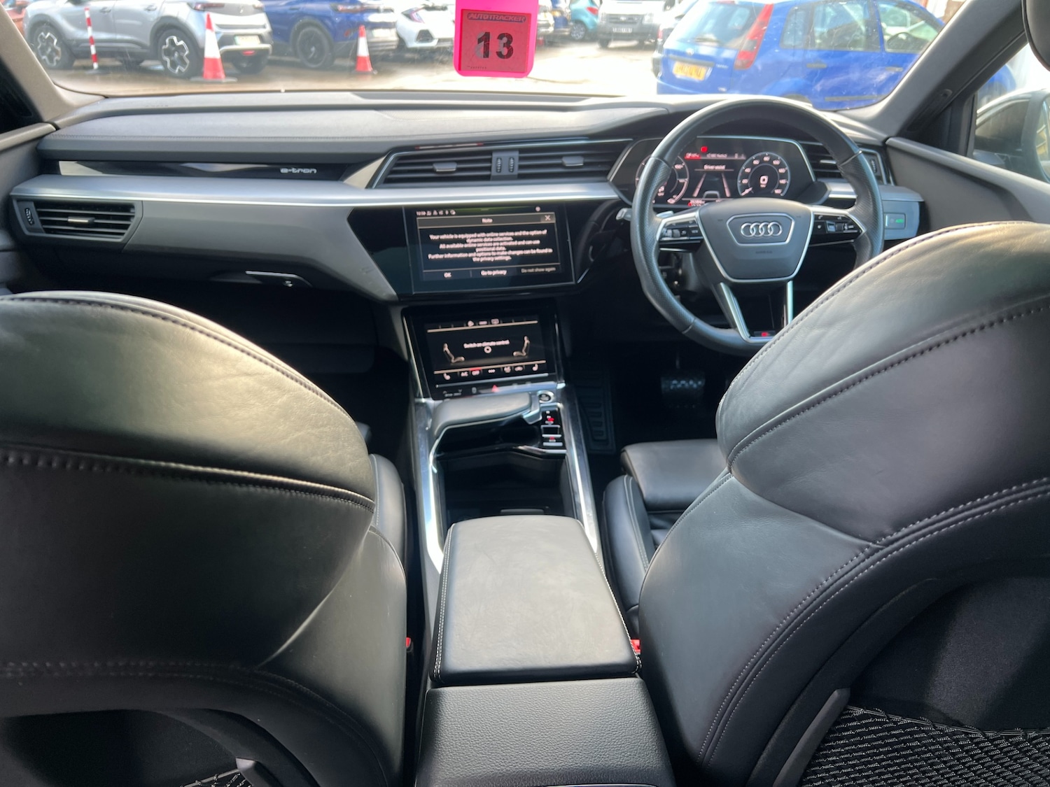 Used Audi e-tron 2021 for sale - 77235641: Photo 2