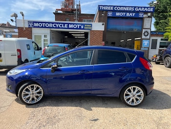 Used Ford Fiesta 2014 for sale - 79402169: Photo