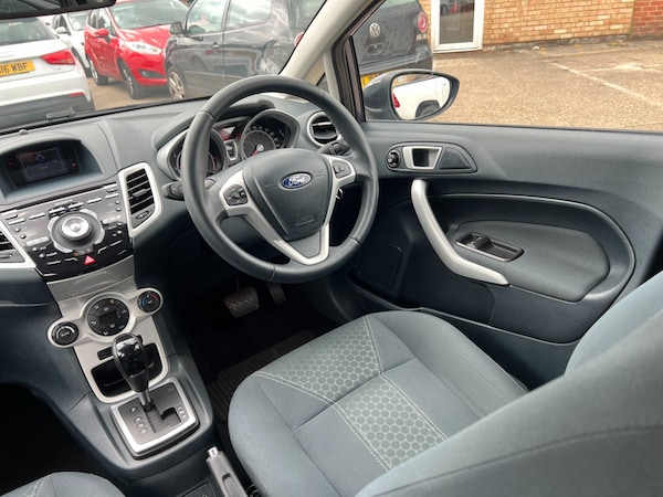 Used Ford Fiesta 2012 for sale - 75205235: Photo 15