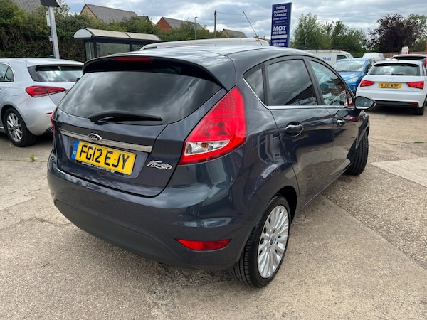 Used Ford Fiesta 2012 for sale - 75205235: Photo 3