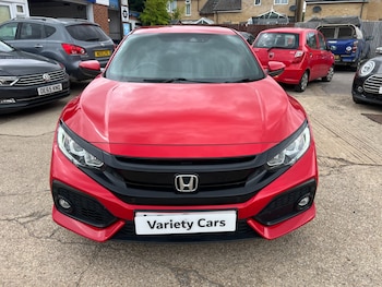 Used Honda Civic 2018 for sale - 79082221: Photo