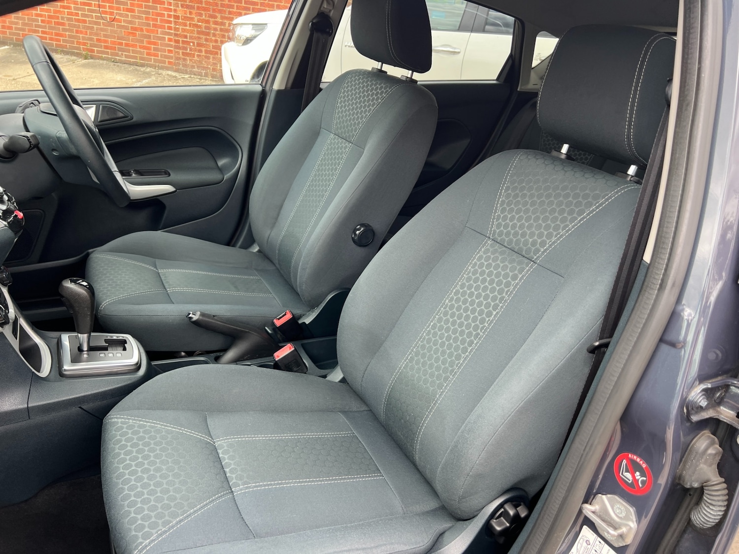 Used Ford Fiesta 2012 for sale - 76379283: Photo 13