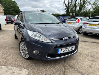 2012 (12) - 1.4 Titanium 5dr Auto
