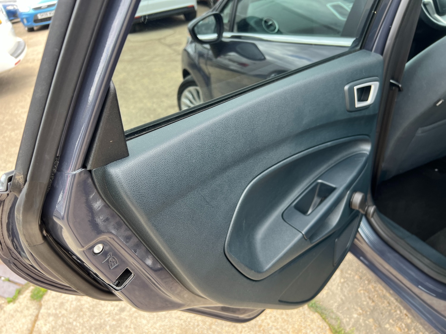 Used Ford Fiesta 2012 for sale - 76379283: Photo 42