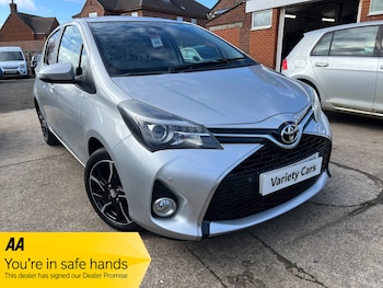 Used Toyota Yaris 2016 for sale - 78596875: Photo