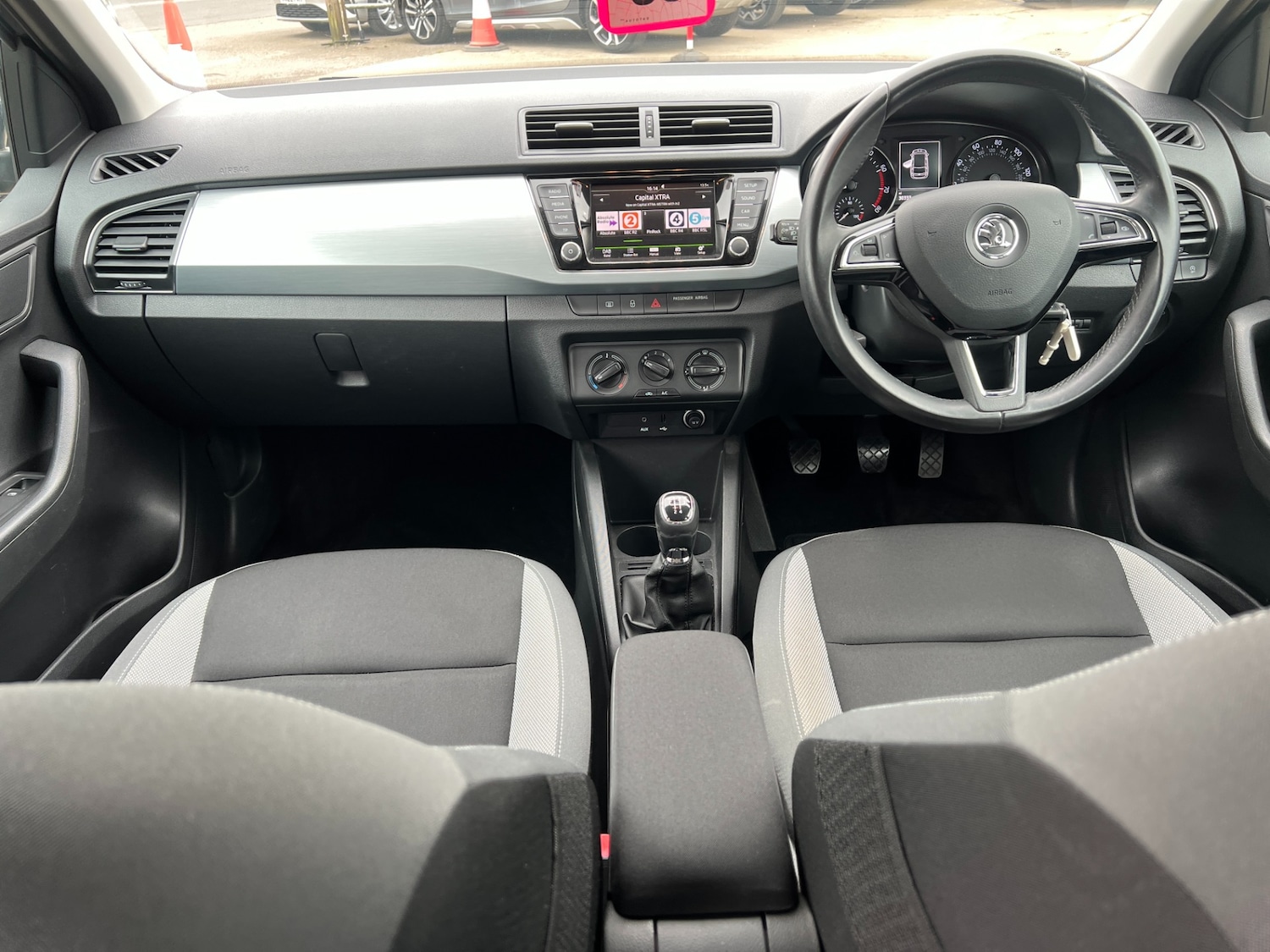 Used Skoda Fabia 2015 for sale - 78209900: Photo 16