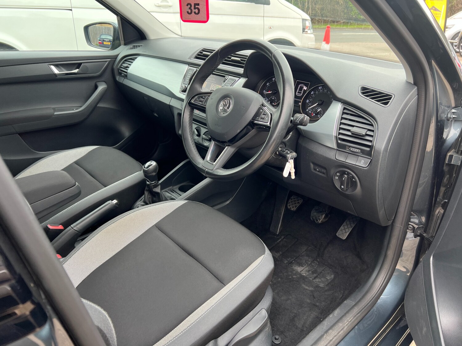 Used Skoda Fabia 2015 for sale - 78209900: Photo 31