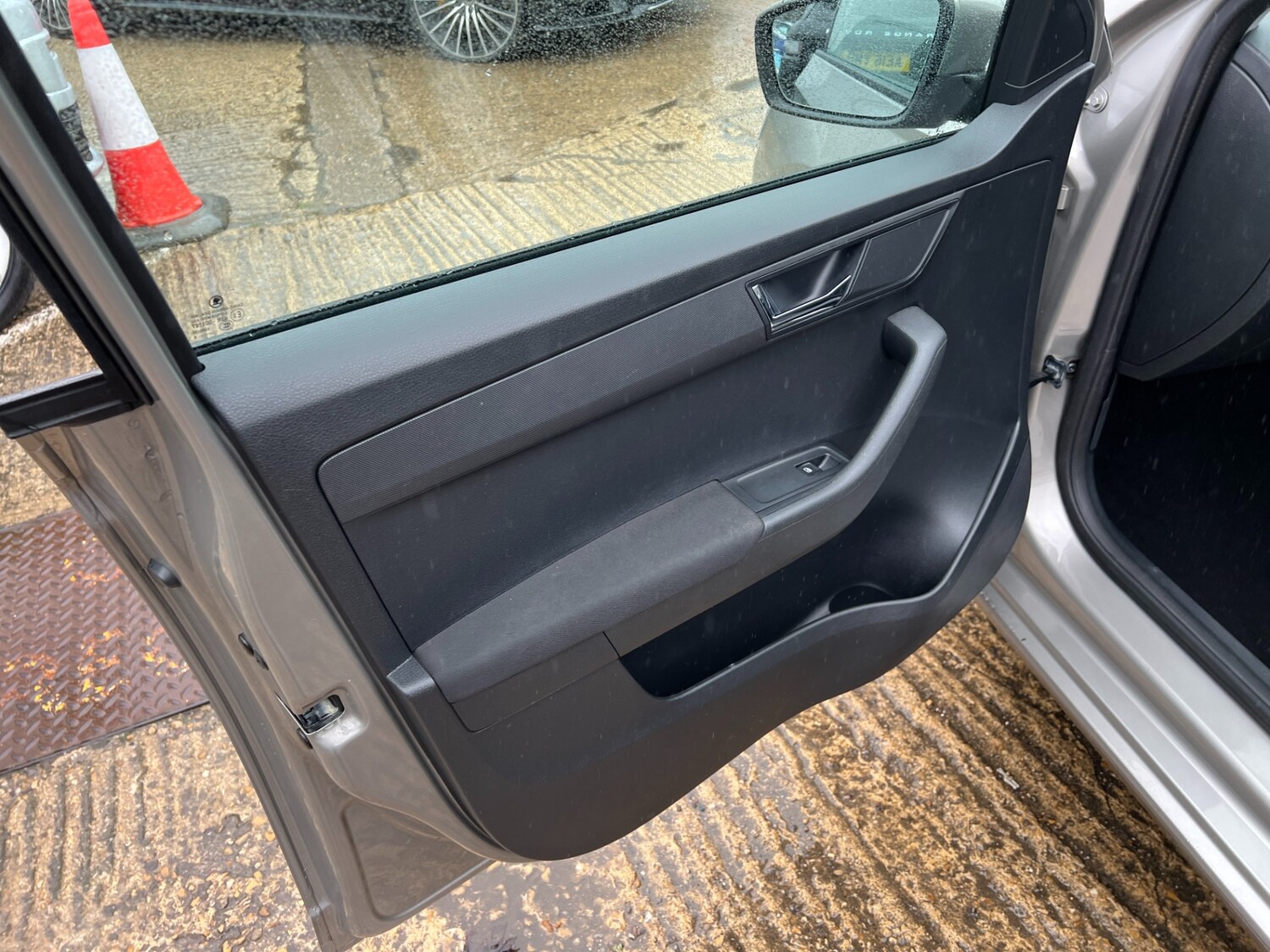 Used Skoda Fabia 2016 for sale - 77462193: Photo 13