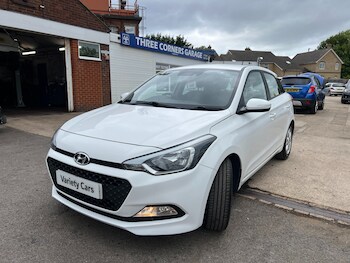 Used Hyundai i20 2017 for sale - 78568916: Photo