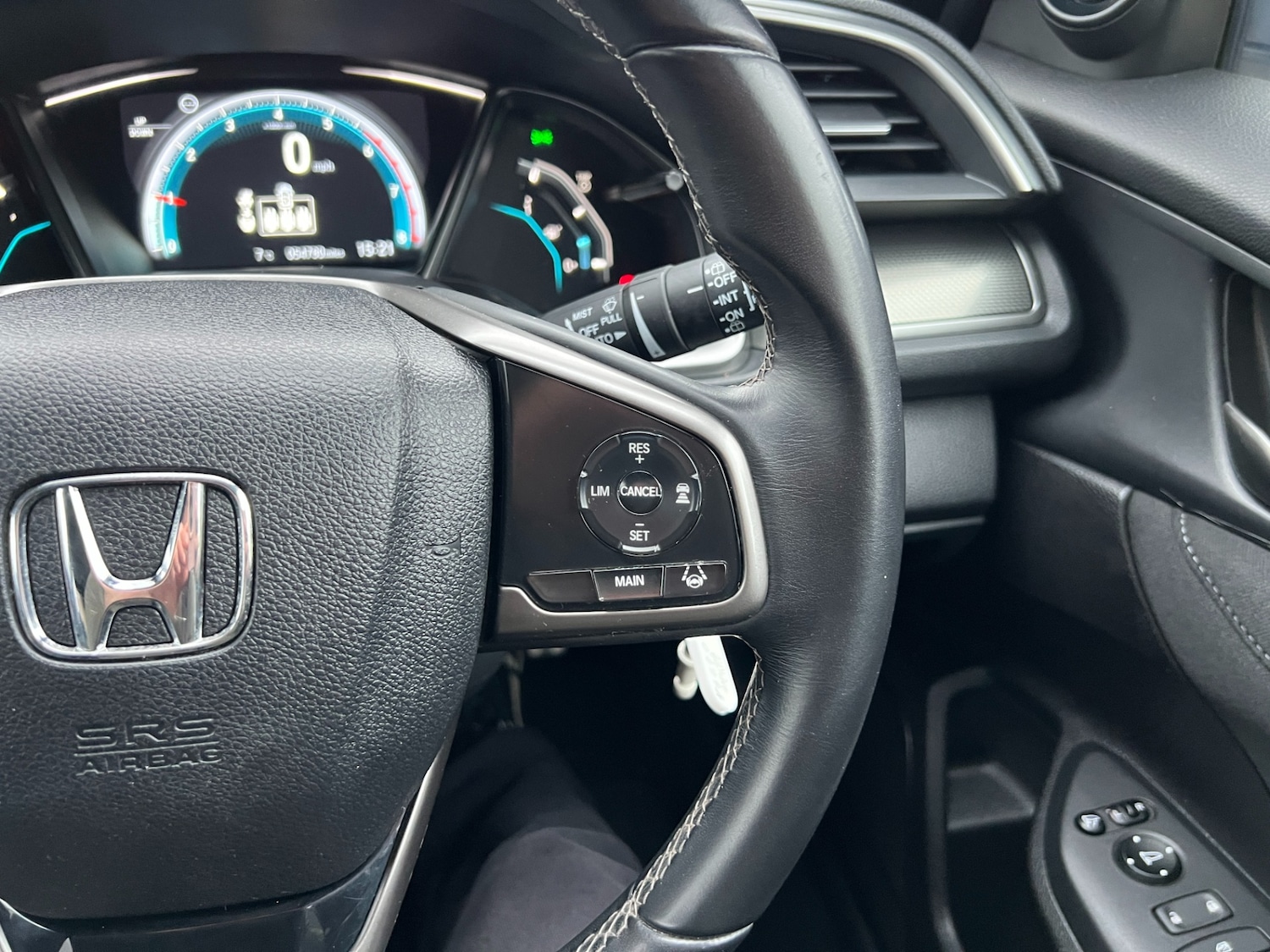 Used Honda Civic 2017 for sale - 77207117: Photo 23