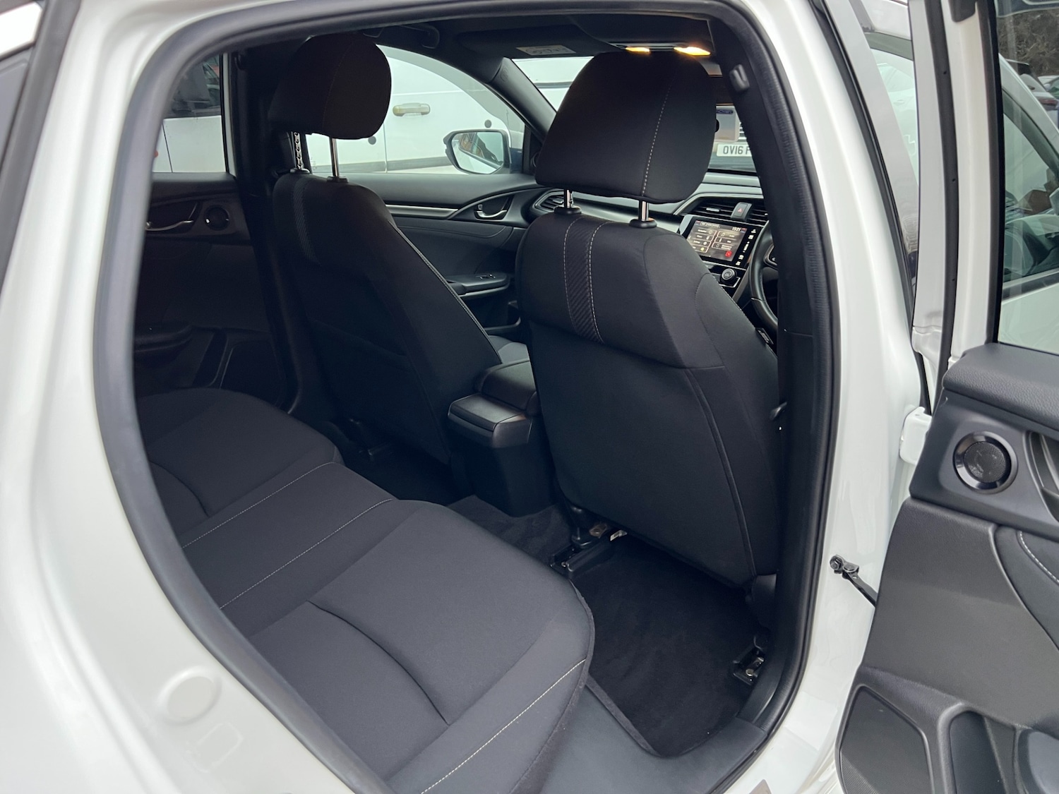 Used Honda Civic 2017 for sale - 77207117: Photo 34