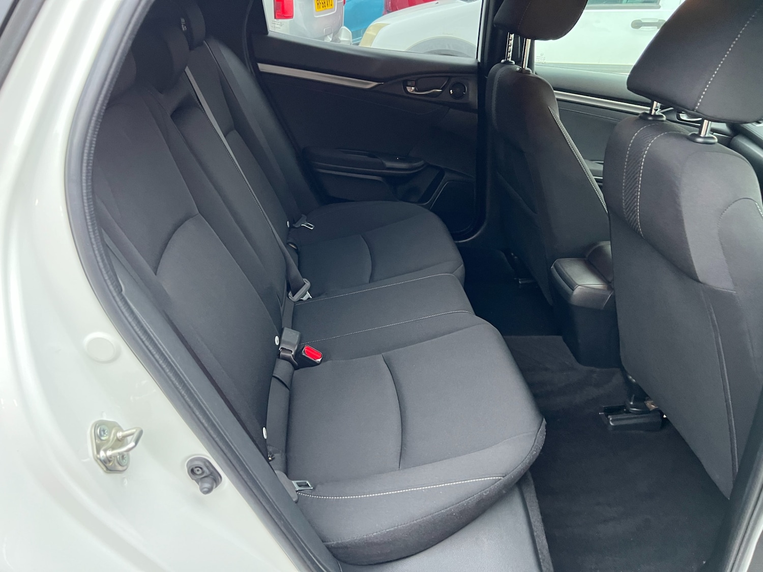 Used Honda Civic 2017 for sale - 77207117: Photo 35