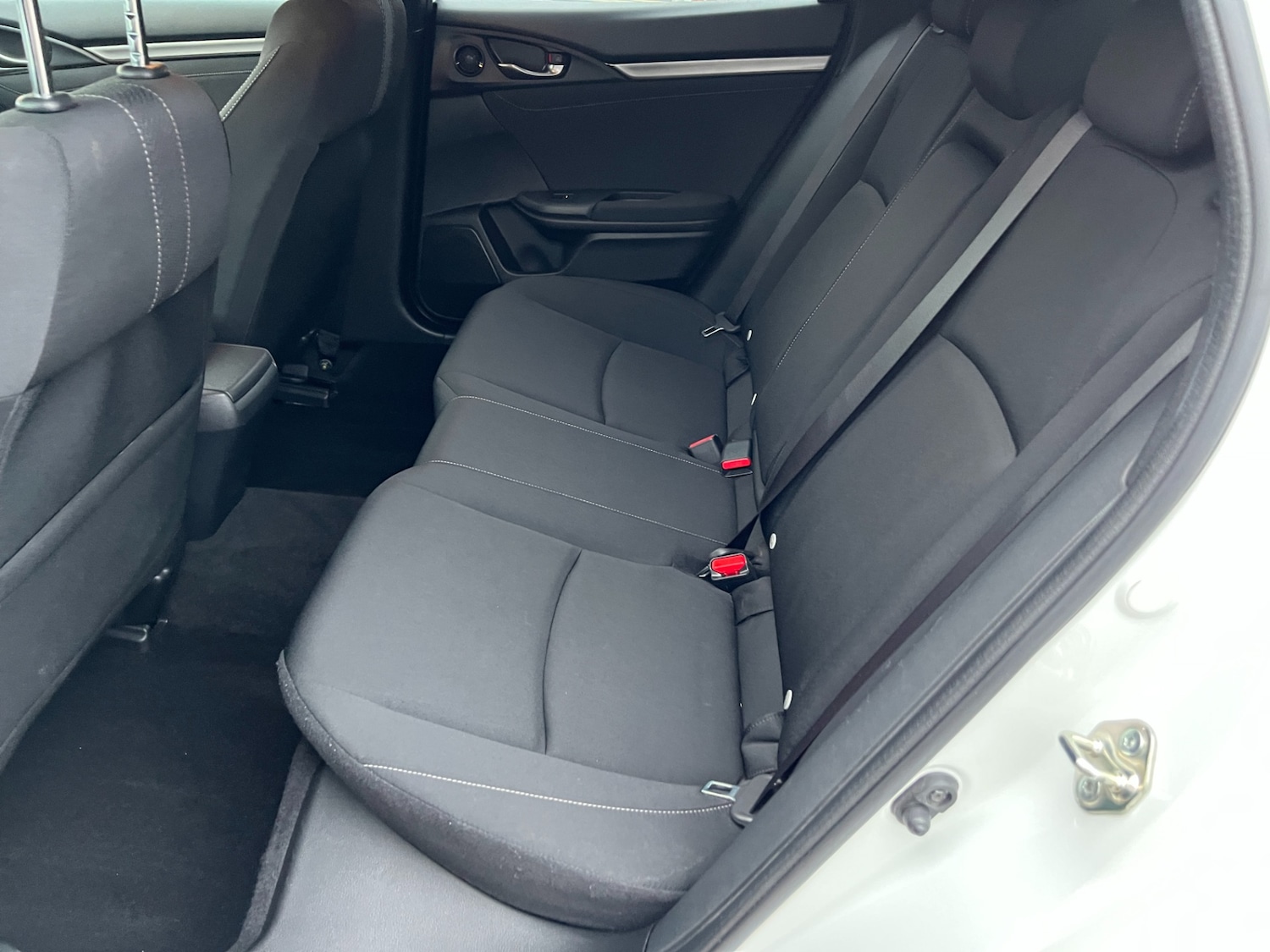 Used Honda Civic 2017 for sale - 77207117: Photo 39