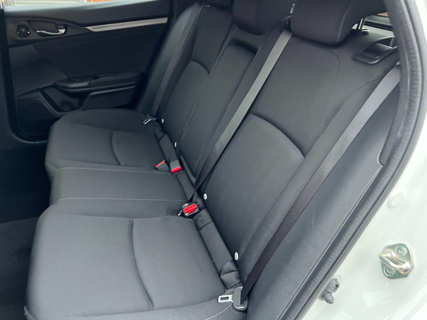 Used Honda Civic 2017 for sale - 77207117: Photo 40