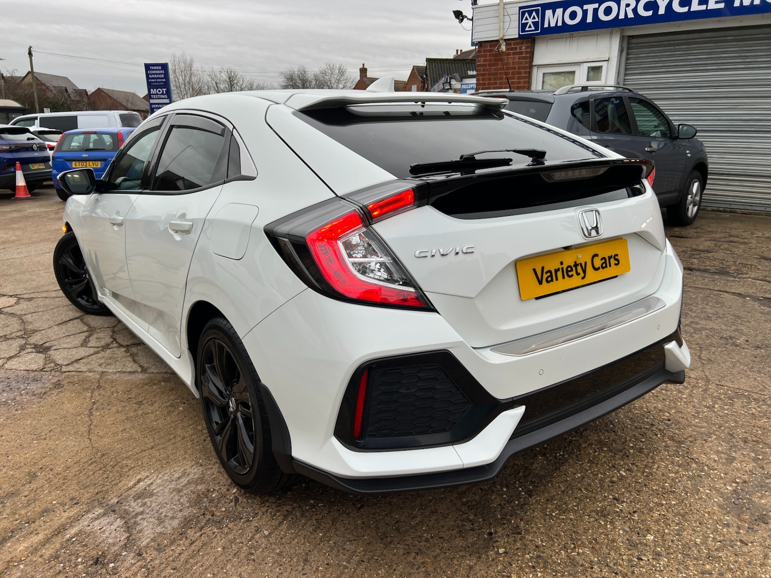 Used Honda Civic 2017 for sale - 77207117: Photo 7