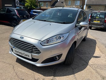 Used Ford Fiesta 2015 for sale - 79761284: Photo