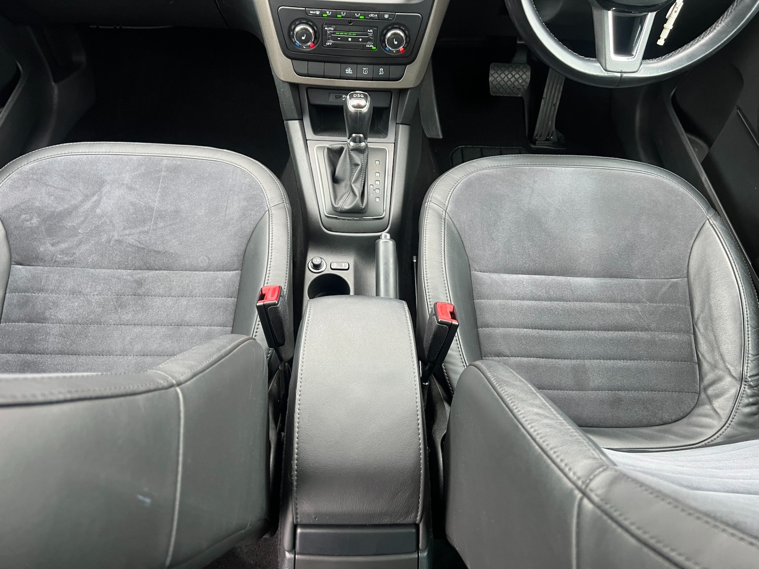 Used Skoda Yeti 2015 for sale - 77247659: Photo 15