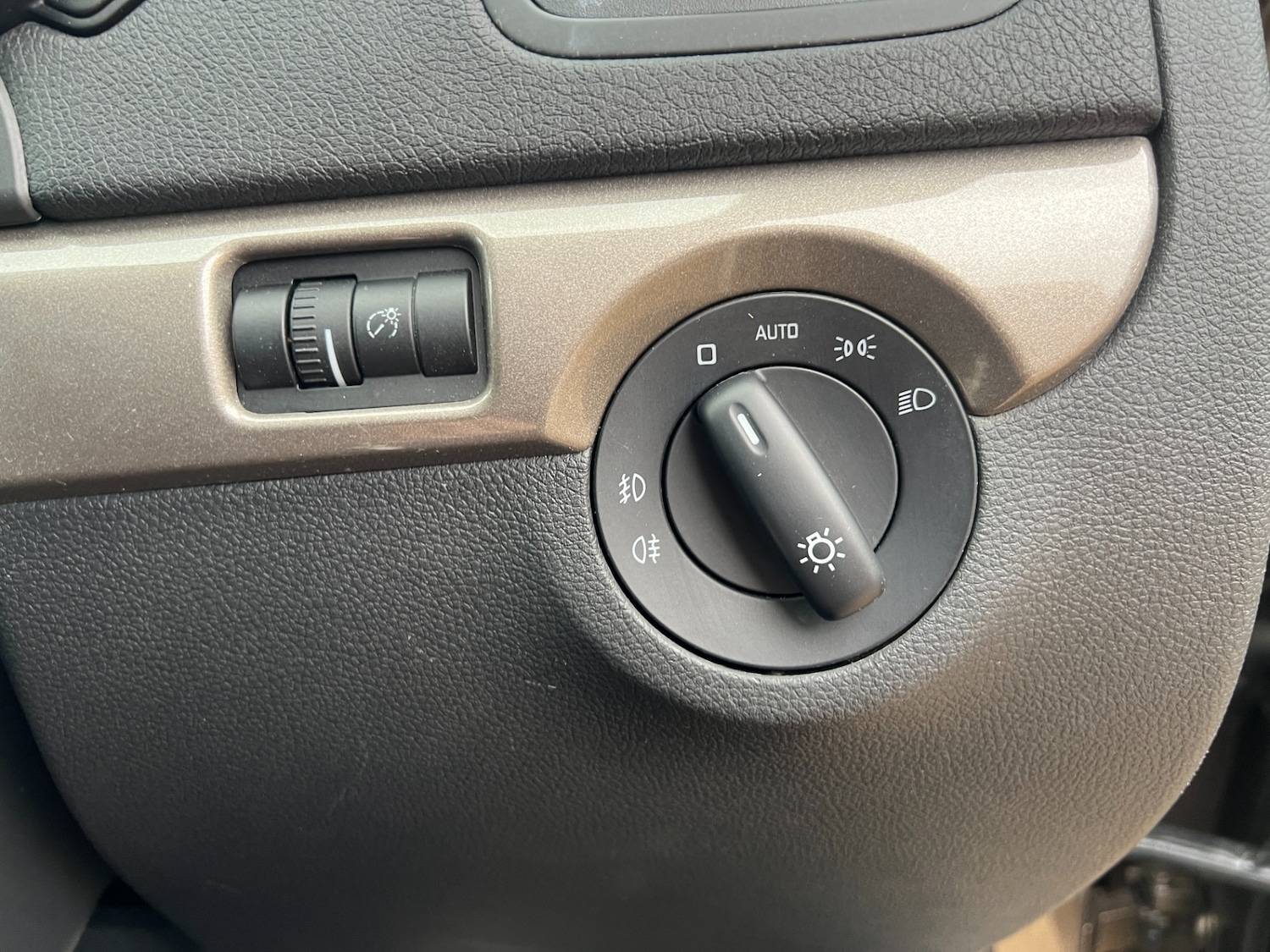 Used Skoda Yeti 2015 for sale - 77247659: Photo 27