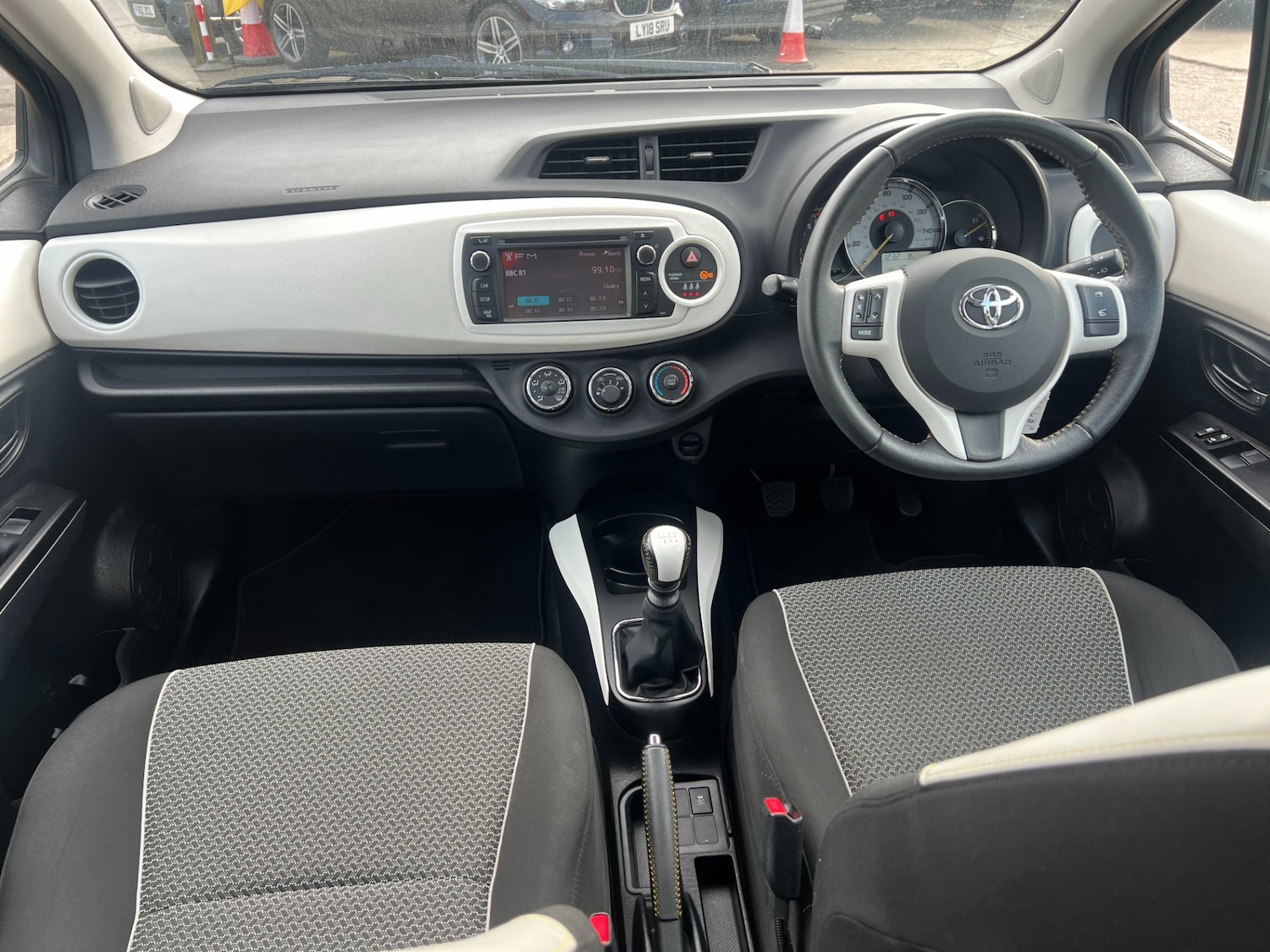 Used Toyota Yaris 2013 for sale - 77763167: Photo 14