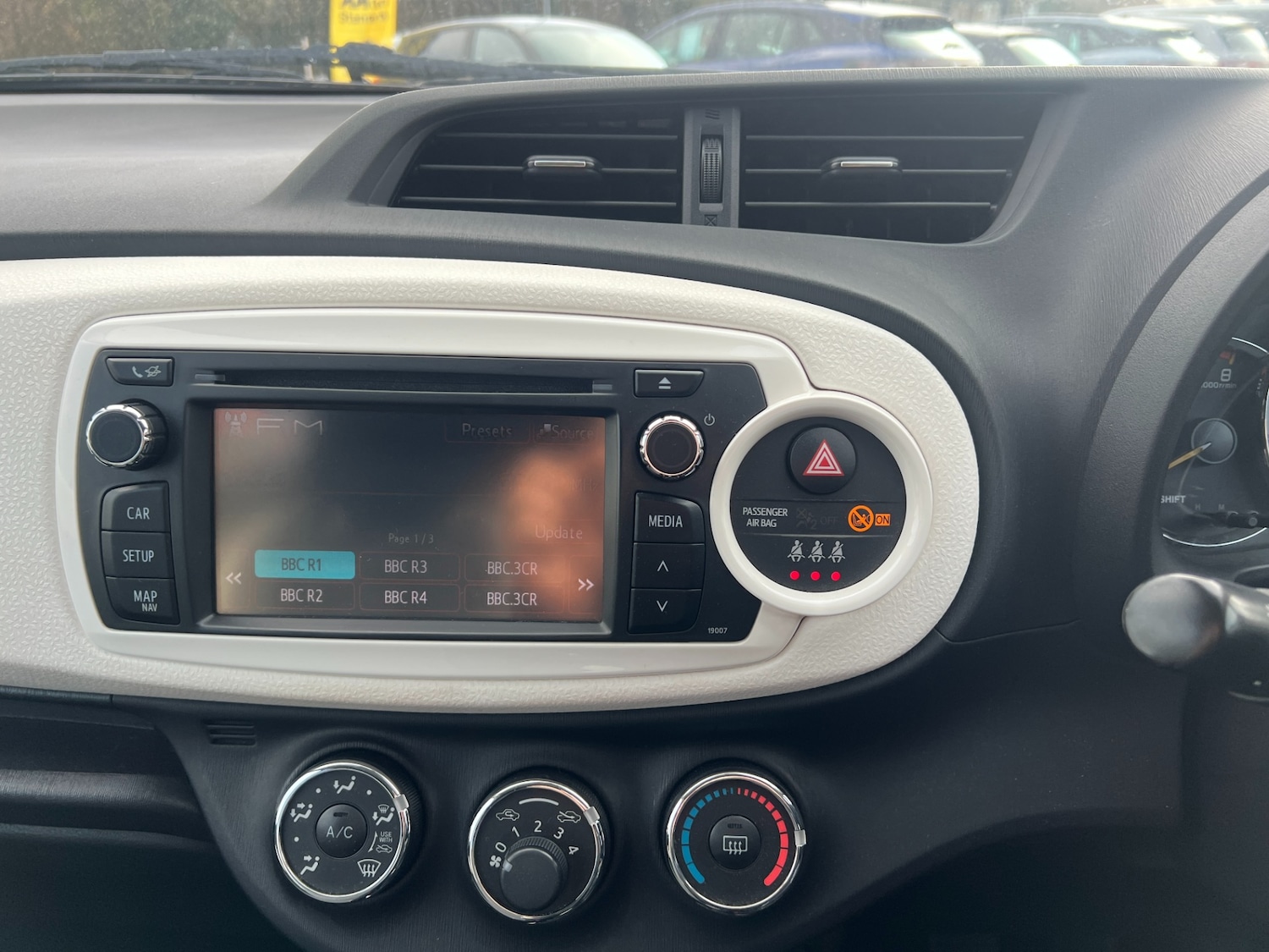 Used Toyota Yaris 2013 for sale - 77763167: Photo 18