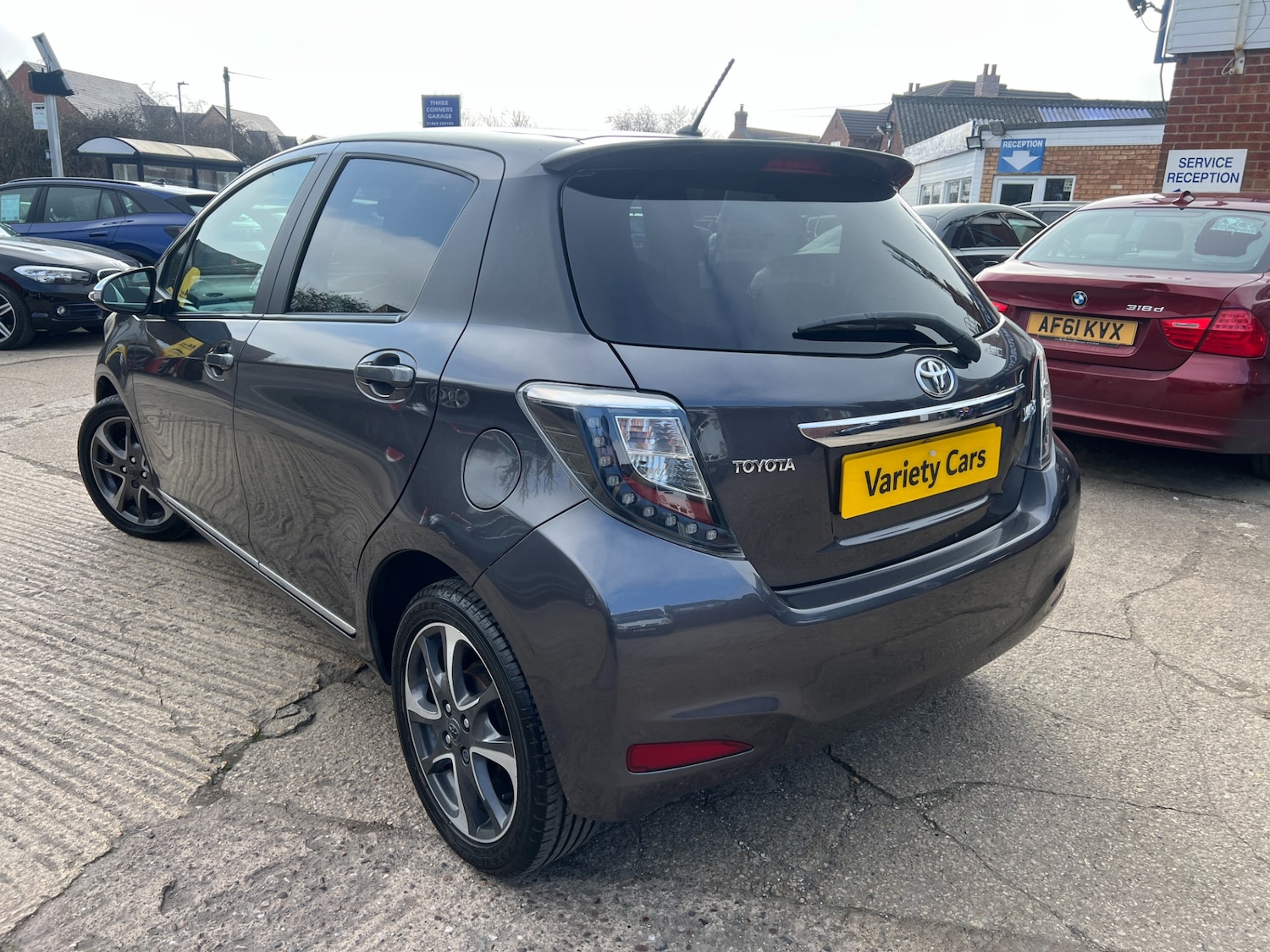 Used Toyota Yaris 2013 for sale - 77763167: Photo 5