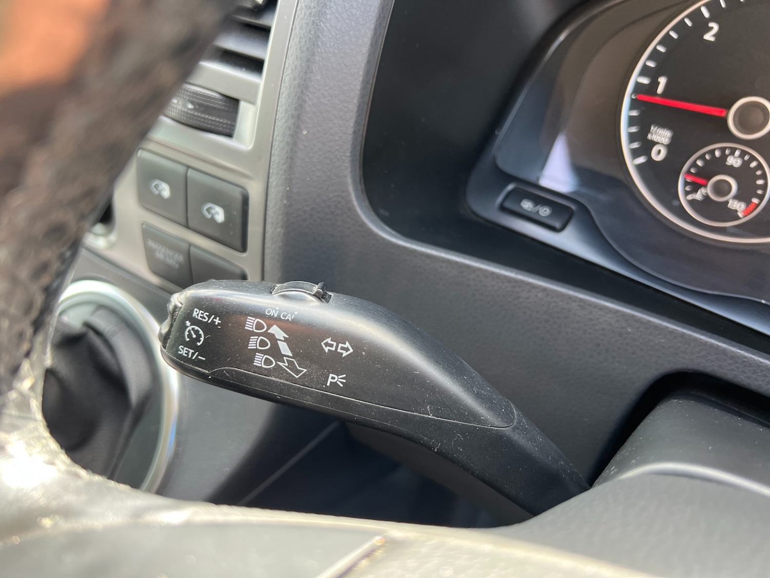 Used Volkswagen Caravelle 2015 for sale - 77055695: Photo 32