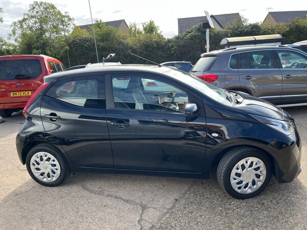 Used Toyota AYGO 2021 for sale - 75639786: Photo 9